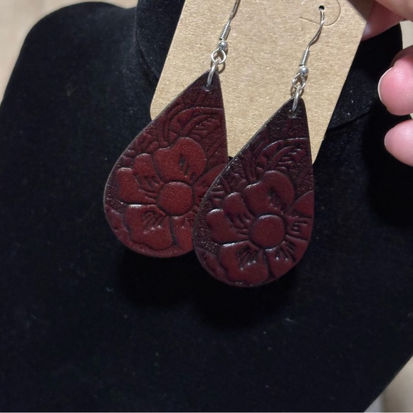 Paparazzi Leather Hibiscus Dangle Earrings, Boho Lightweight Fashion Jewelry - Picture 6 of 8